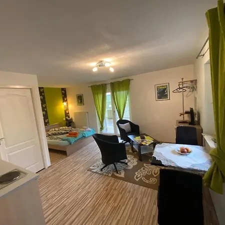 Maison Carmen - Restaurant , Meuble De Tourisme, Vendégház Xertigny