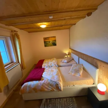 Vendégház Maison Carmen - Restaurant , Meuble De Tourisme, 3*