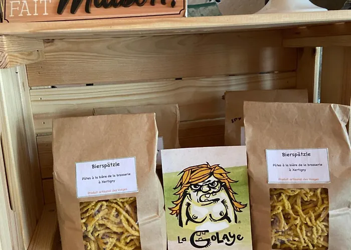 Maison Carmen - Restaurant , Meuble De Tourisme, Гостевой дом 3*