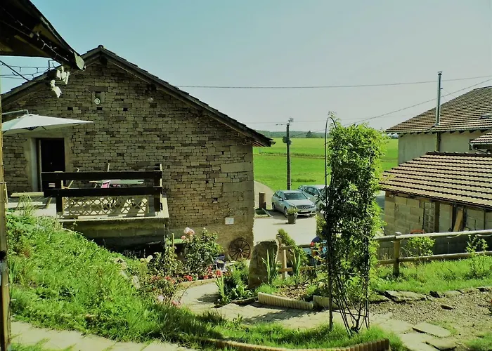 Maison Carmen - Restaurant , Meuble De Tourisme, Xertigny