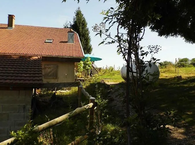 Maison Carmen - Restaurant , Meuble De Tourisme, Гостевой дом 3*