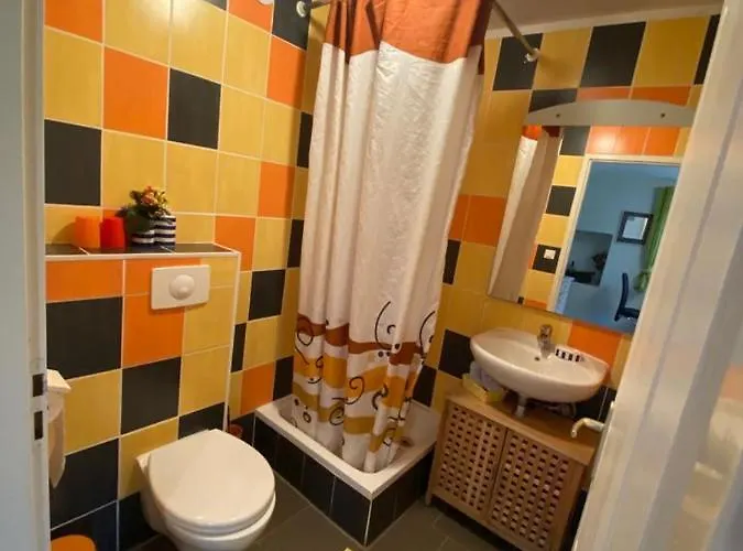 Maison Carmen - Restaurant , Meuble De Tourisme, Xertigny