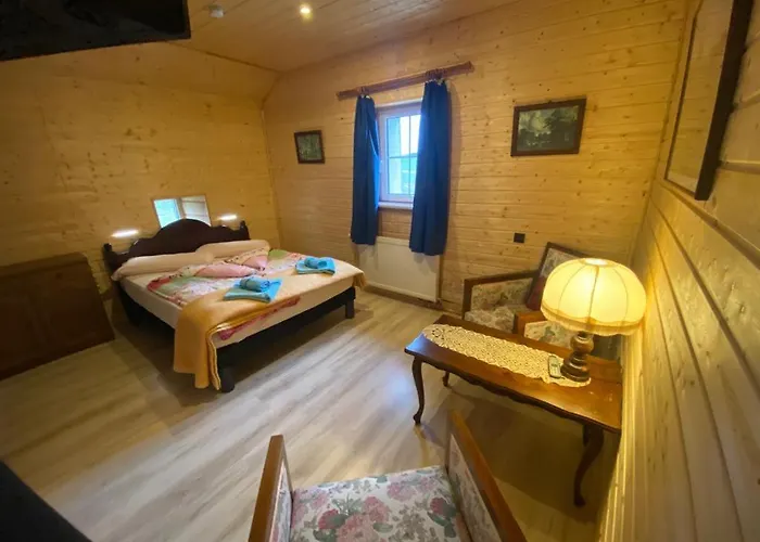 Maison Carmen - Restaurant , Meuble De Tourisme, 3* Xertigny