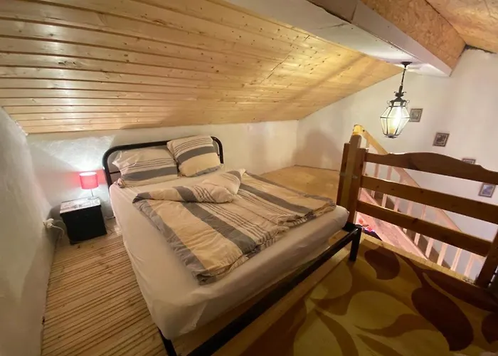 Maison Carmen - Restaurant , Meuble De Tourisme, Гостевой дом Xertigny